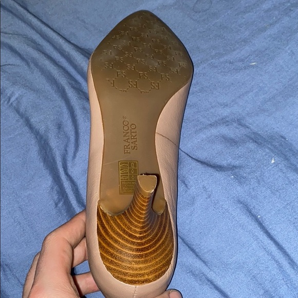 Heels - Picture 4 of 5